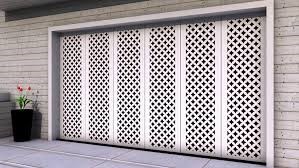 Website: Pintu Bangunan